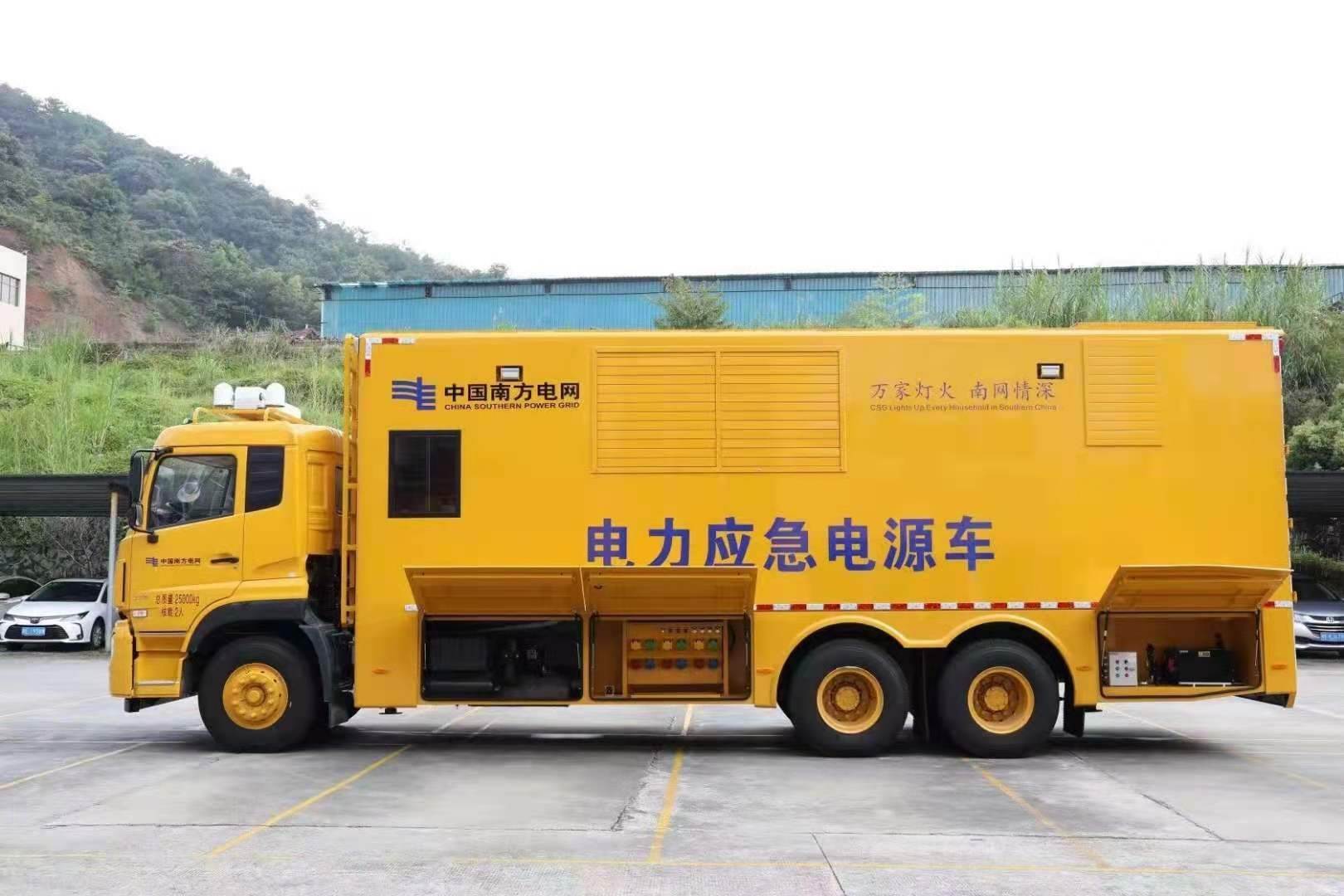 灵寿安康大型柴油发电机发电车UPS电源出租租赁